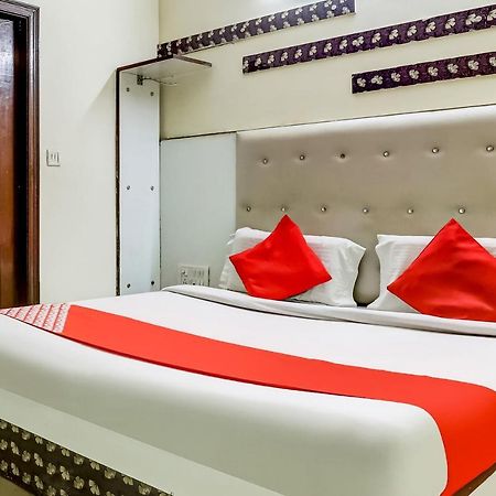 Oyo 75948 Hotel Tushar Continental ニューデリー エクステリア 写真