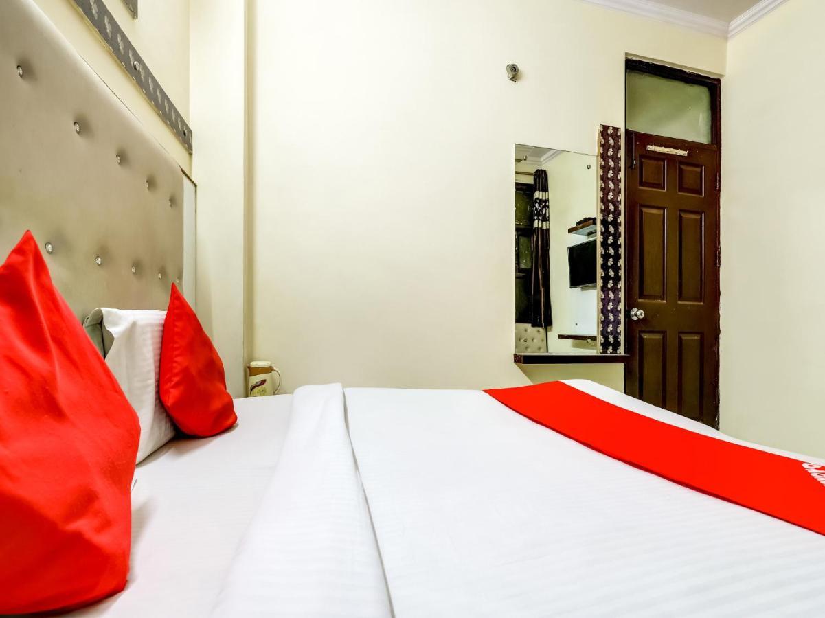 Oyo 75948 Hotel Tushar Continental ニューデリー エクステリア 写真