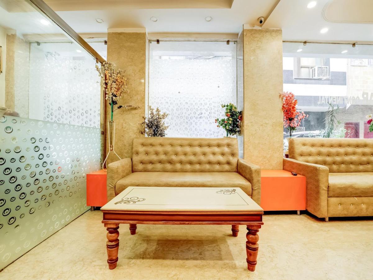 Oyo 75948 Hotel Tushar Continental ニューデリー エクステリア 写真